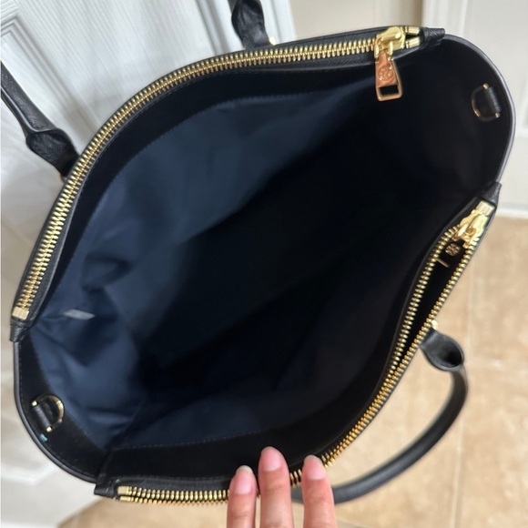 Tory Burch Large Double Zip Robinson - Picture 5 of 6